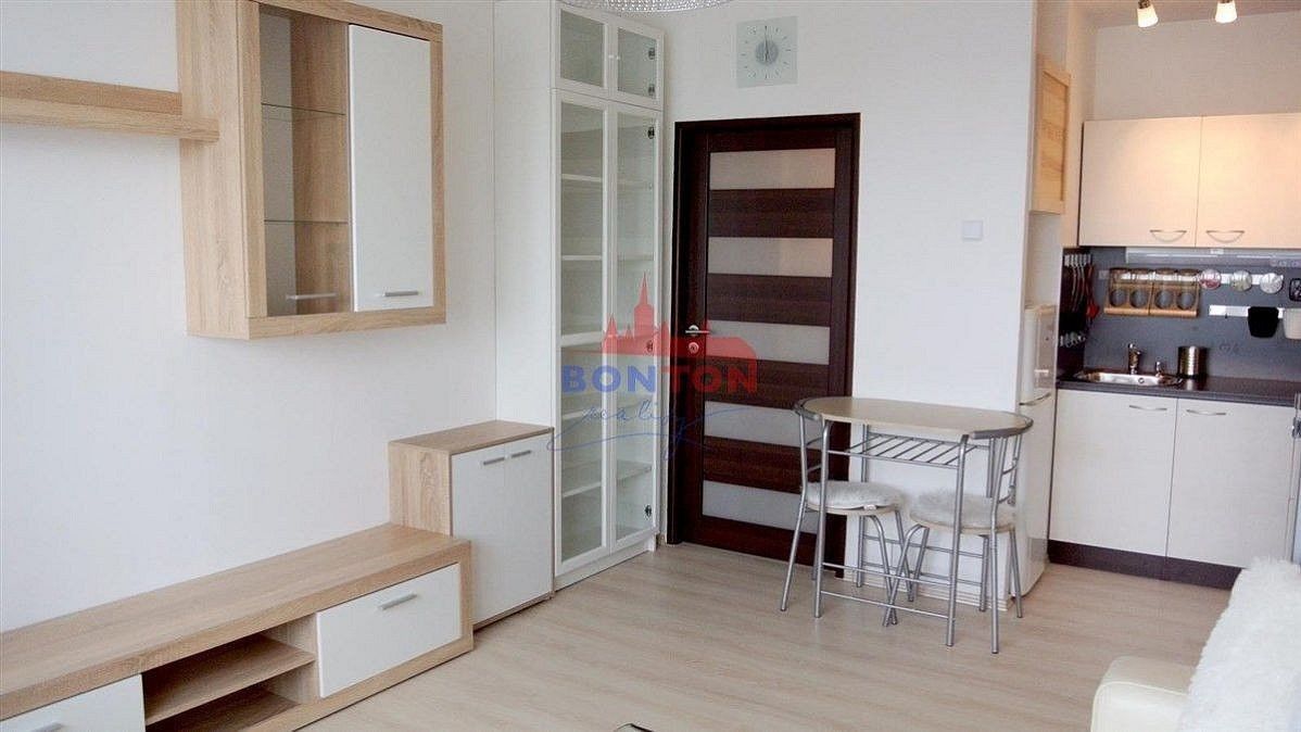 Byt 1+kk · 27 m² · Hlavatého, Praha 4 - Háje - 4