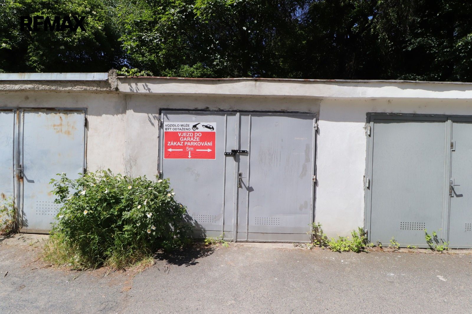 Garáže, Dubrovnická 1053, Praha Košíře, 16 m² - 1