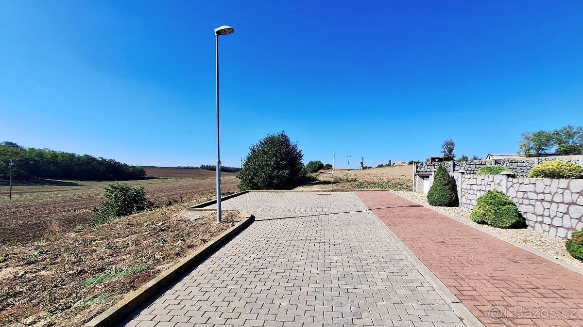 Pozemky pro bydlení, Hrušovany u Brna, 664 62