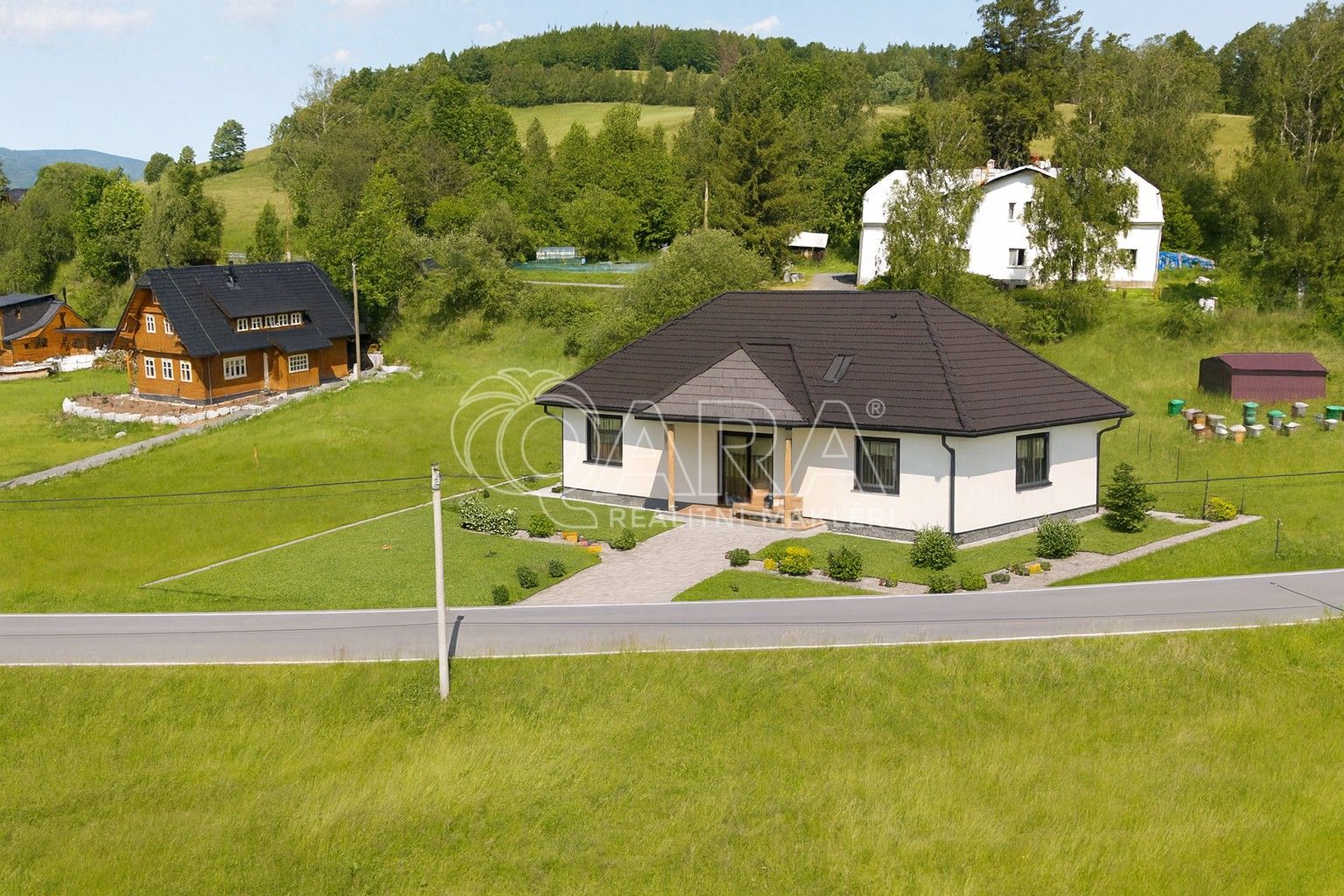 Prodej pozemek pro bydlení - Karlovice, 848 m²