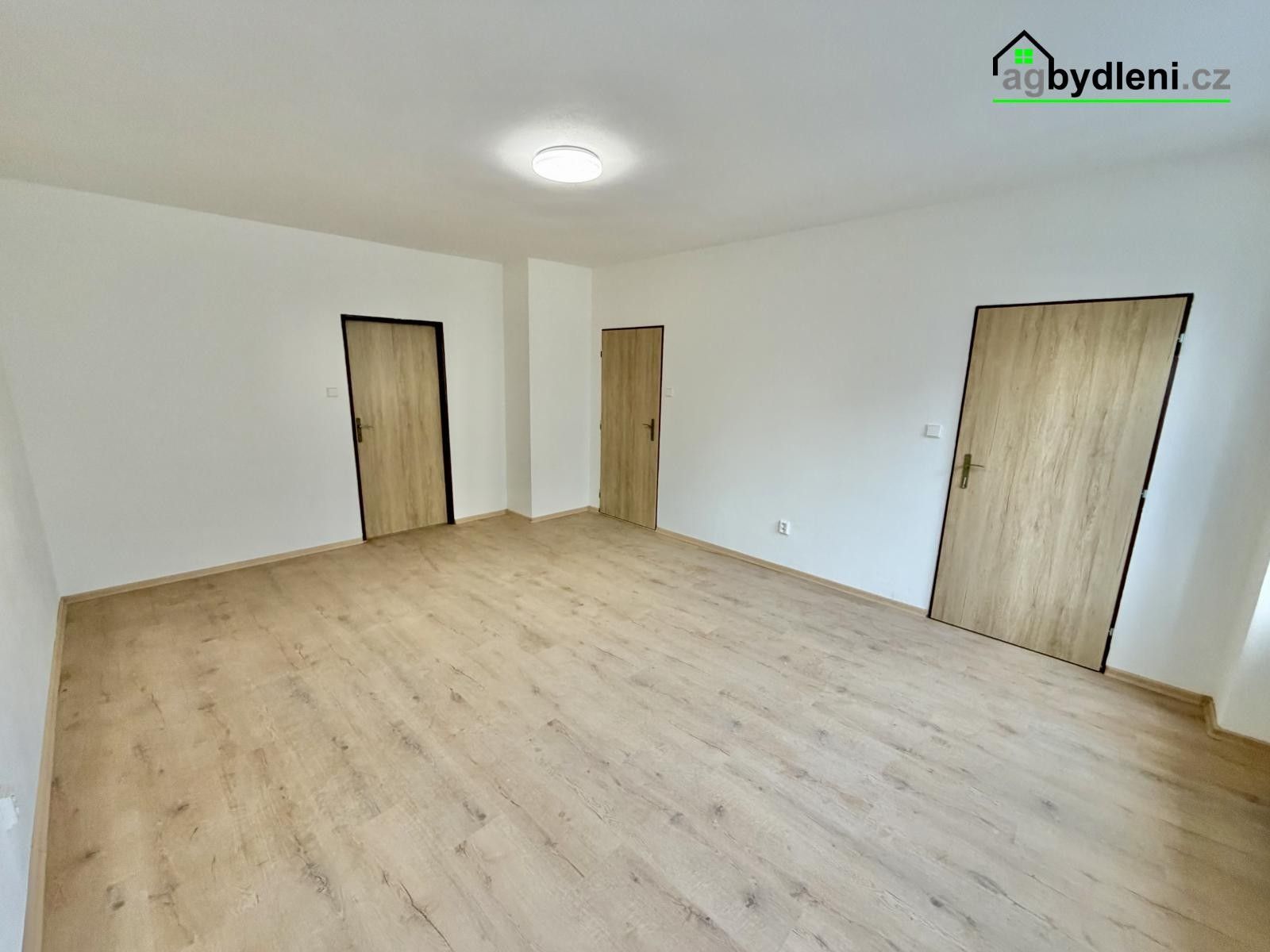 Pronájem byt 2+1 - Ostrovní, Stod, 53 m²