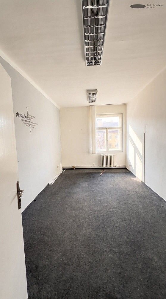 Kancelář · 18 m² · Praha - Holešovice, okres Praha 7, Hlavní město Praha - 3
