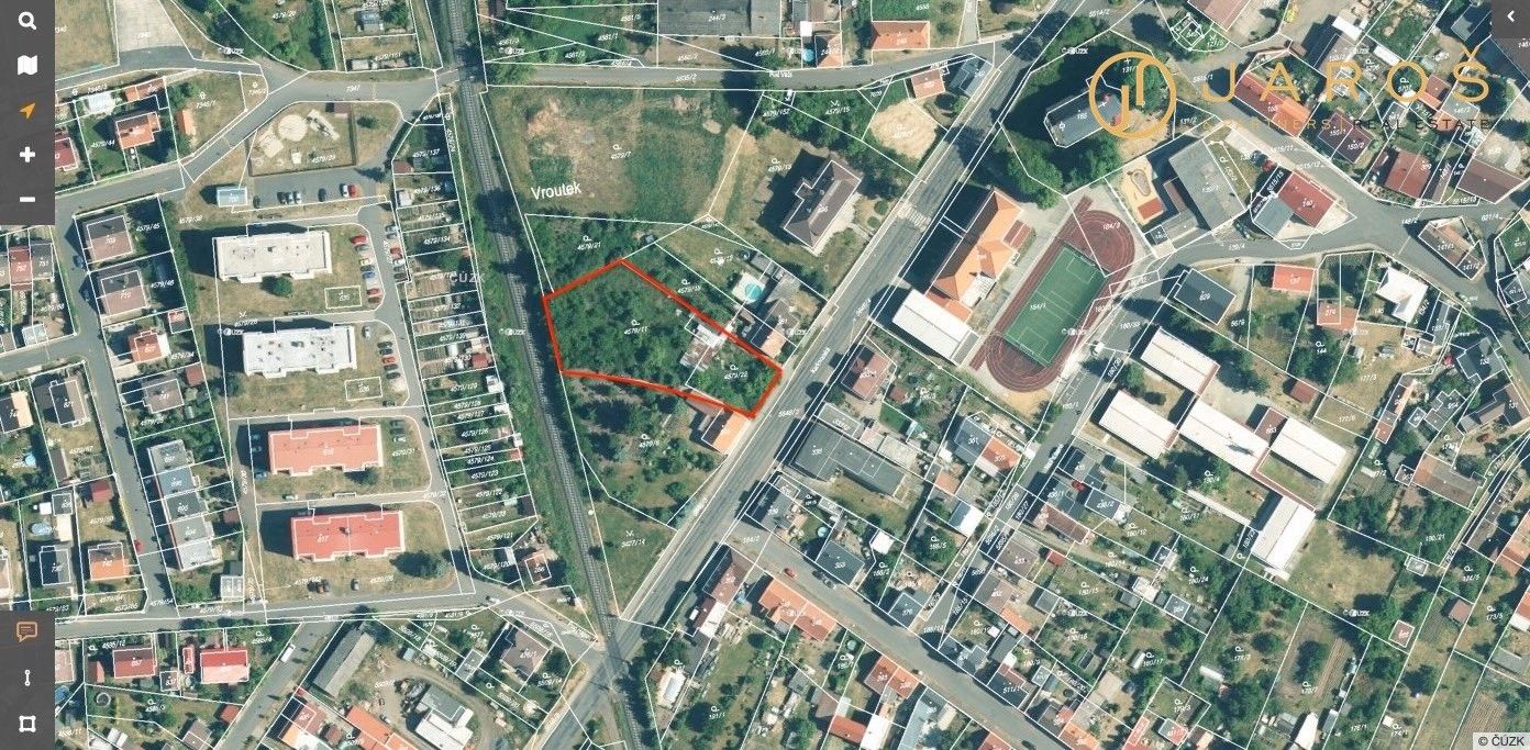 Pozemek pro bydlení, 1 678 m²