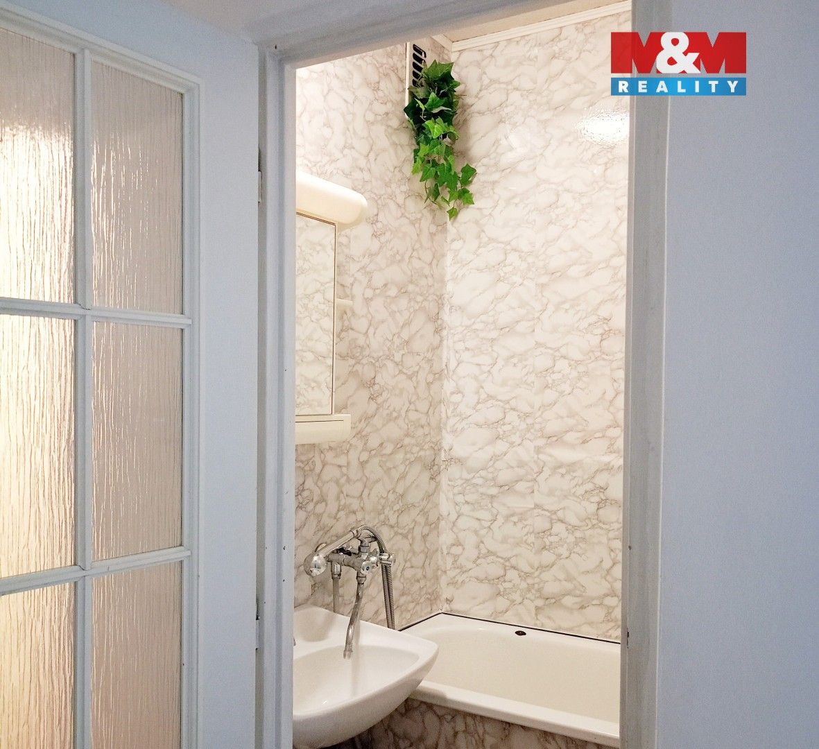 Pronájem byt 2+1 - Blatenská, Chomutov, 54 m²