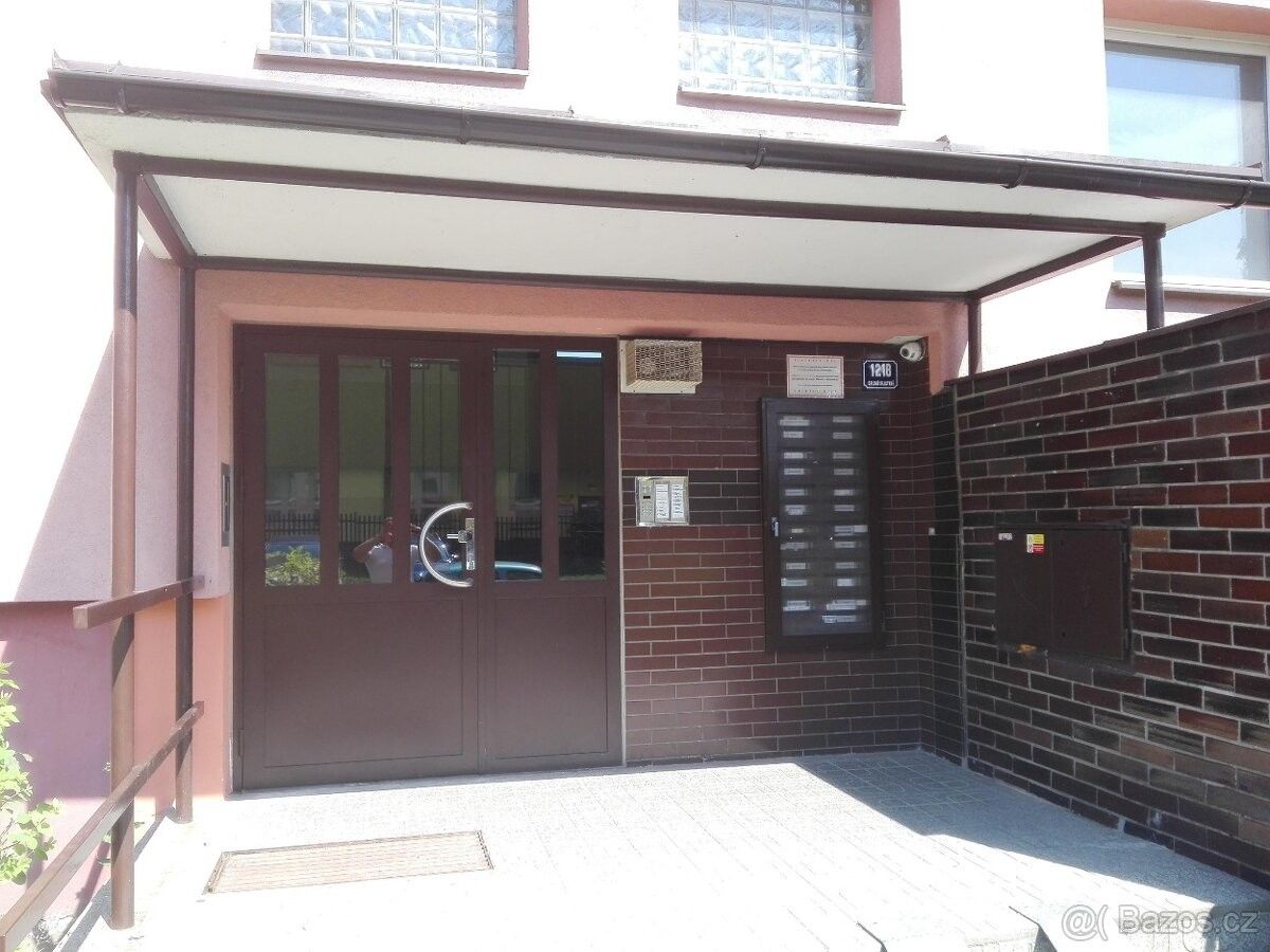 Prodej byt - Orlová, 735 14