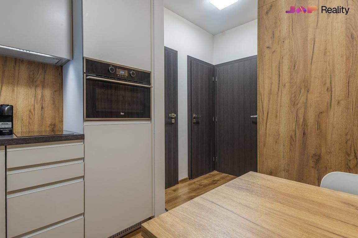 Restaurace · 987 65, Slovensko - 3