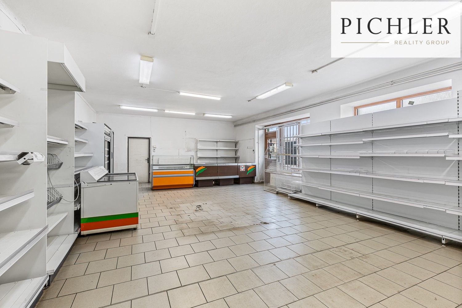 Prodej obchodní prostory - Velká Buková, 328 m² - 5