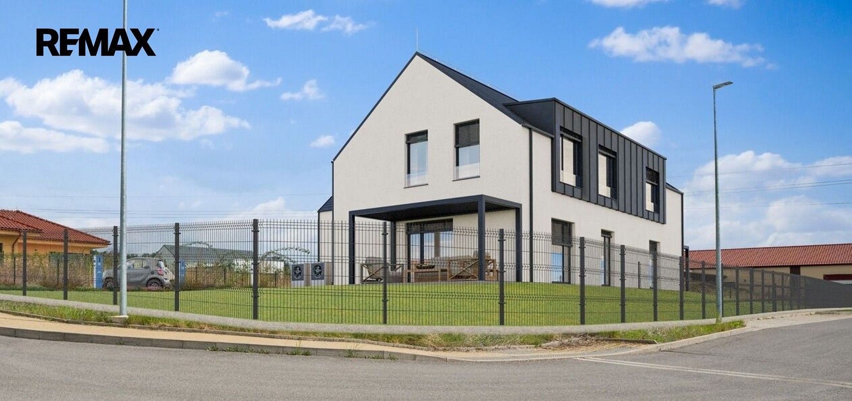 Rodinné domy, Dobrovice, okres Mladá Boleslav, Středočeský kraj, 122 m² - 2