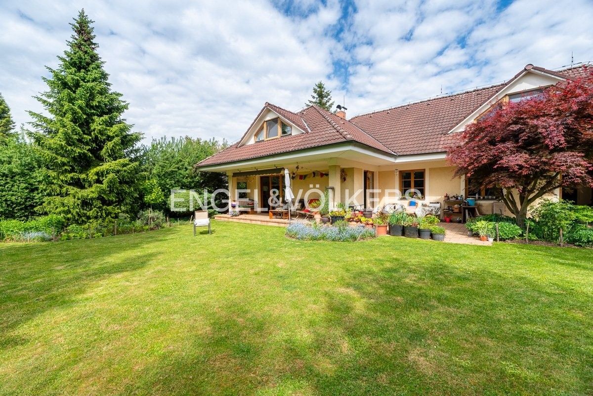 Rodinný dům · 340 m² · Malý dvůr 640, Praha Nebušice - 3