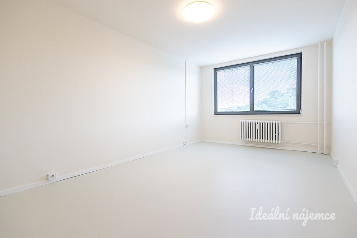 3+kk, Lupáčova, Praha, 62 m² - 2