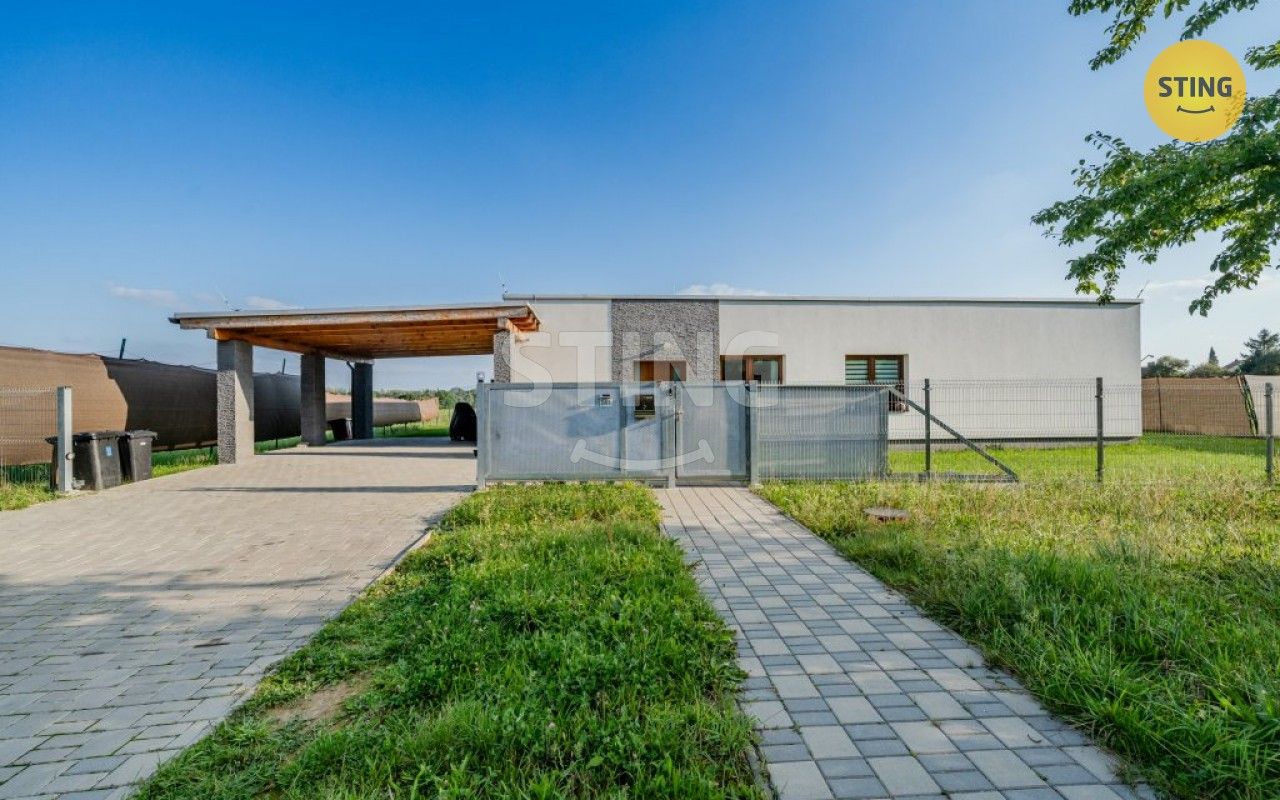 Prodej rodinný dům - Lučina, 138 m²