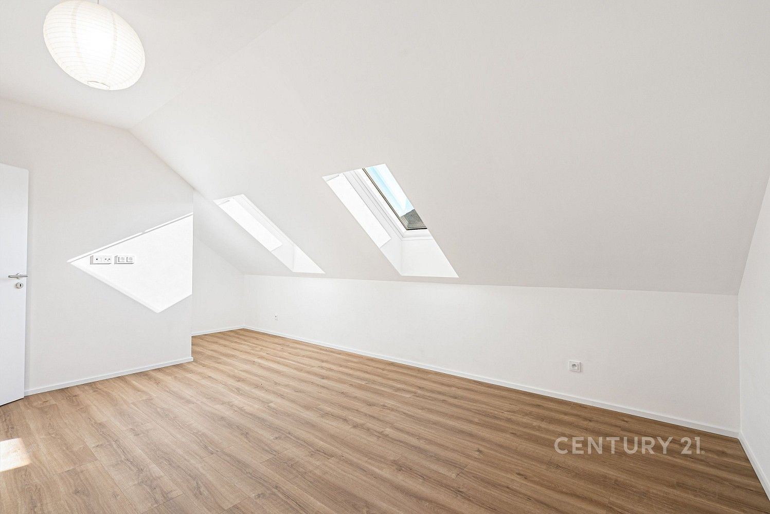 4+kk, Kladno - Dubí, Středočeský kraj, 100 m² - 1