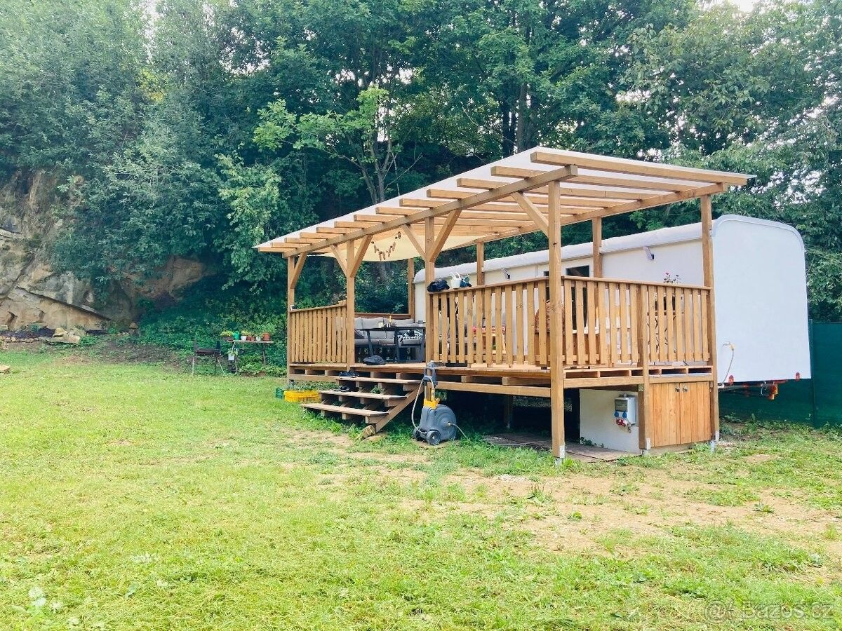 Chaty, Osvětimany, 687 42