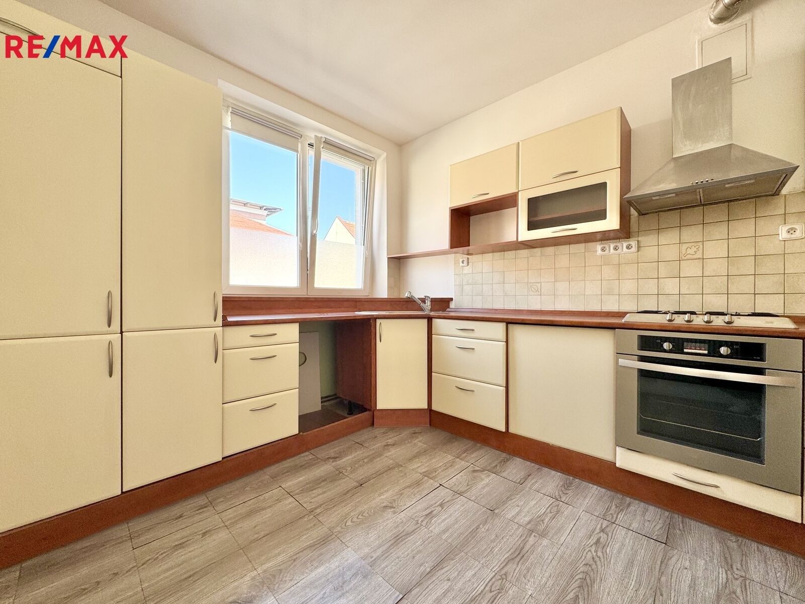 Prodej byt 4+1 - Svatováclavská, Žatec, 88 m²