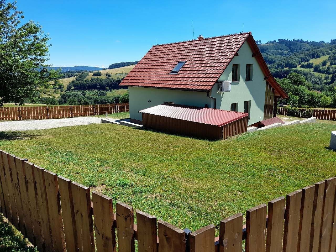Chaty, Vápenice u Starého Hrozenkova, Zlínský kraj - 2