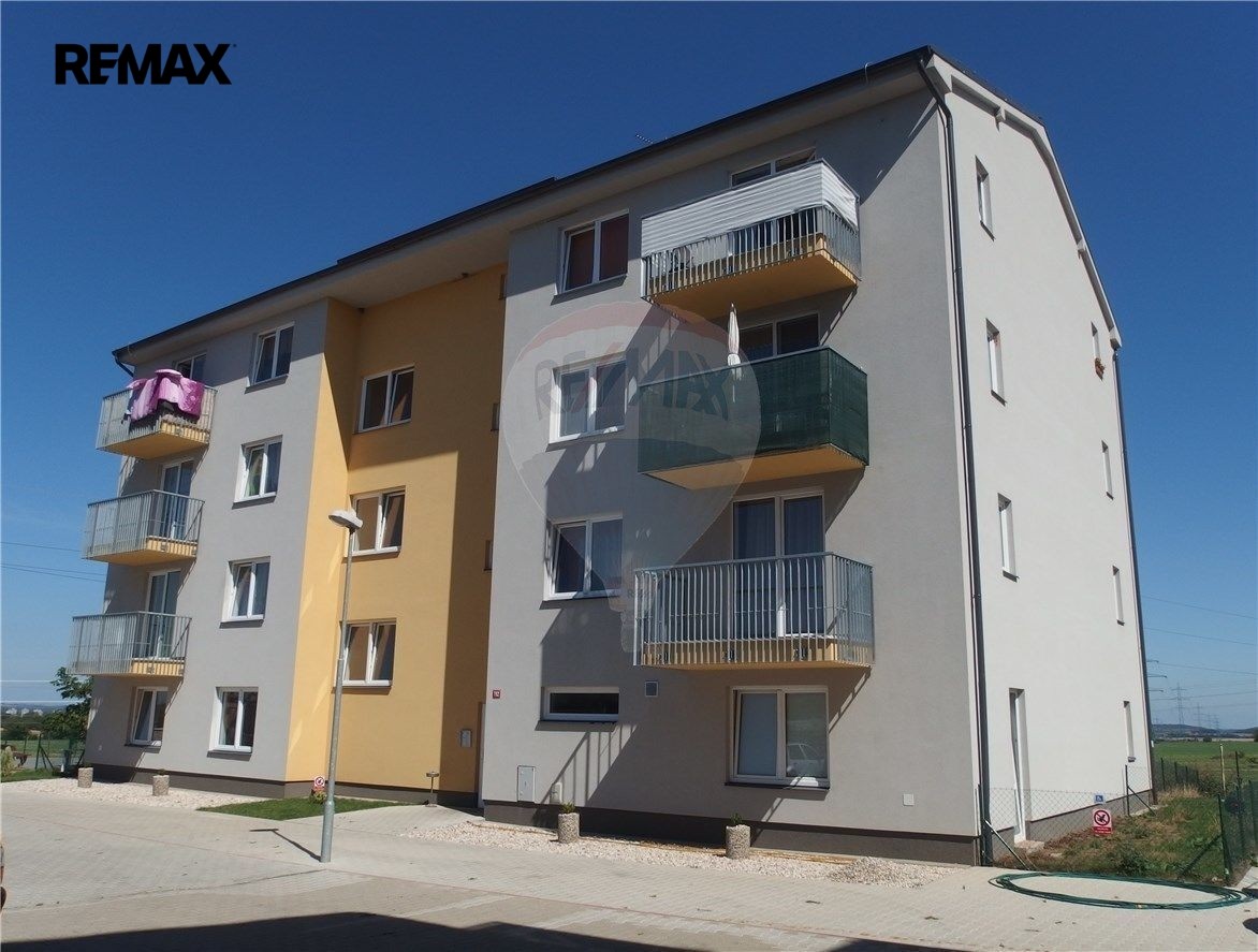 Pronájem byt 2+kk - Pražská 782, Nehvizdy, 43 m² - 2