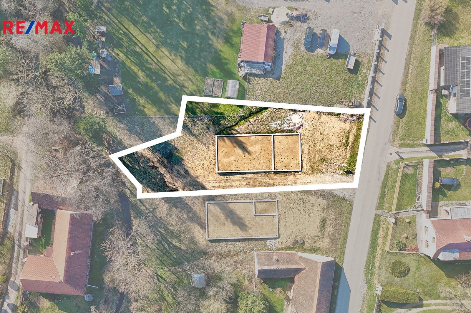 Prodej pozemek pro bydlení - Hůrky, Lišov, 1 m²