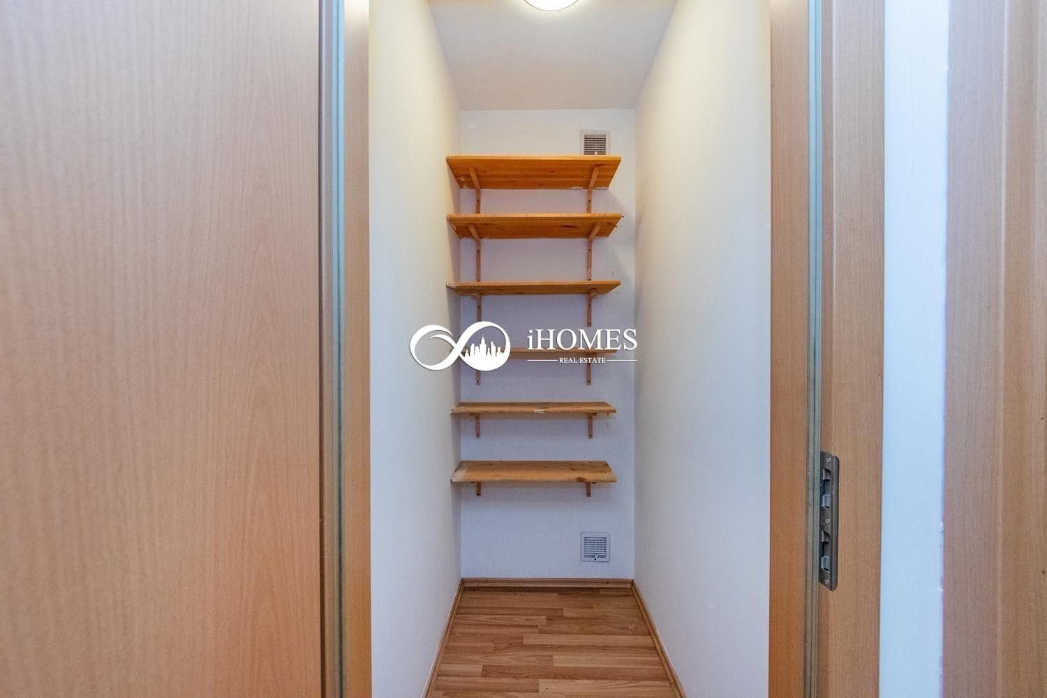 Byt 2+kk · 53 m² · Terezínská, Praha - 4