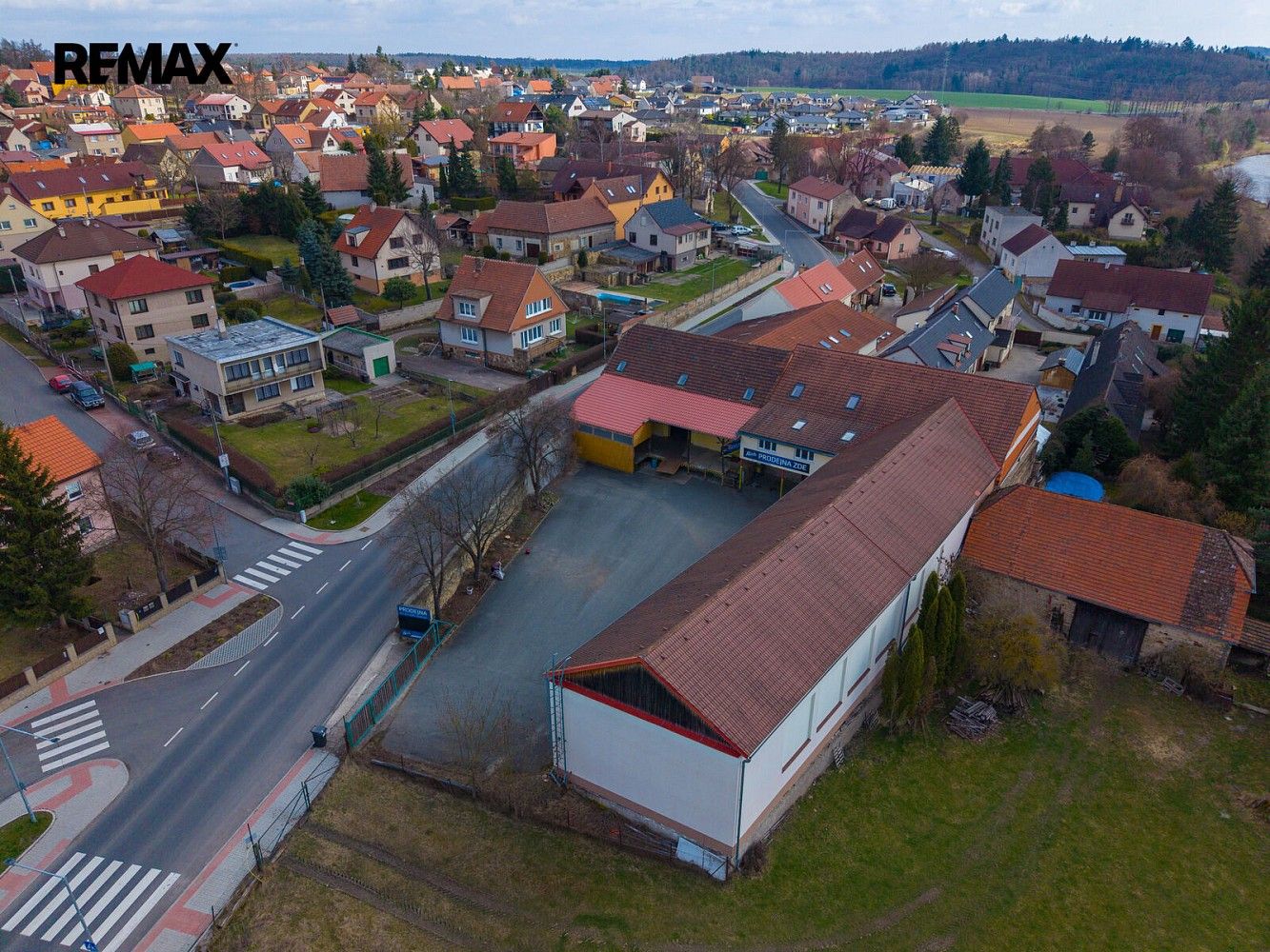Sklad · 4 300 m² · Doksy, okres Kladno, Středočeský kraj - 3
