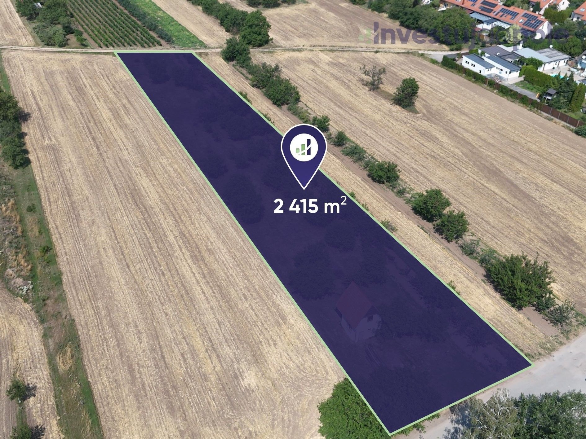 Zahrady, Hrušovany u Brna, 2 415 m²