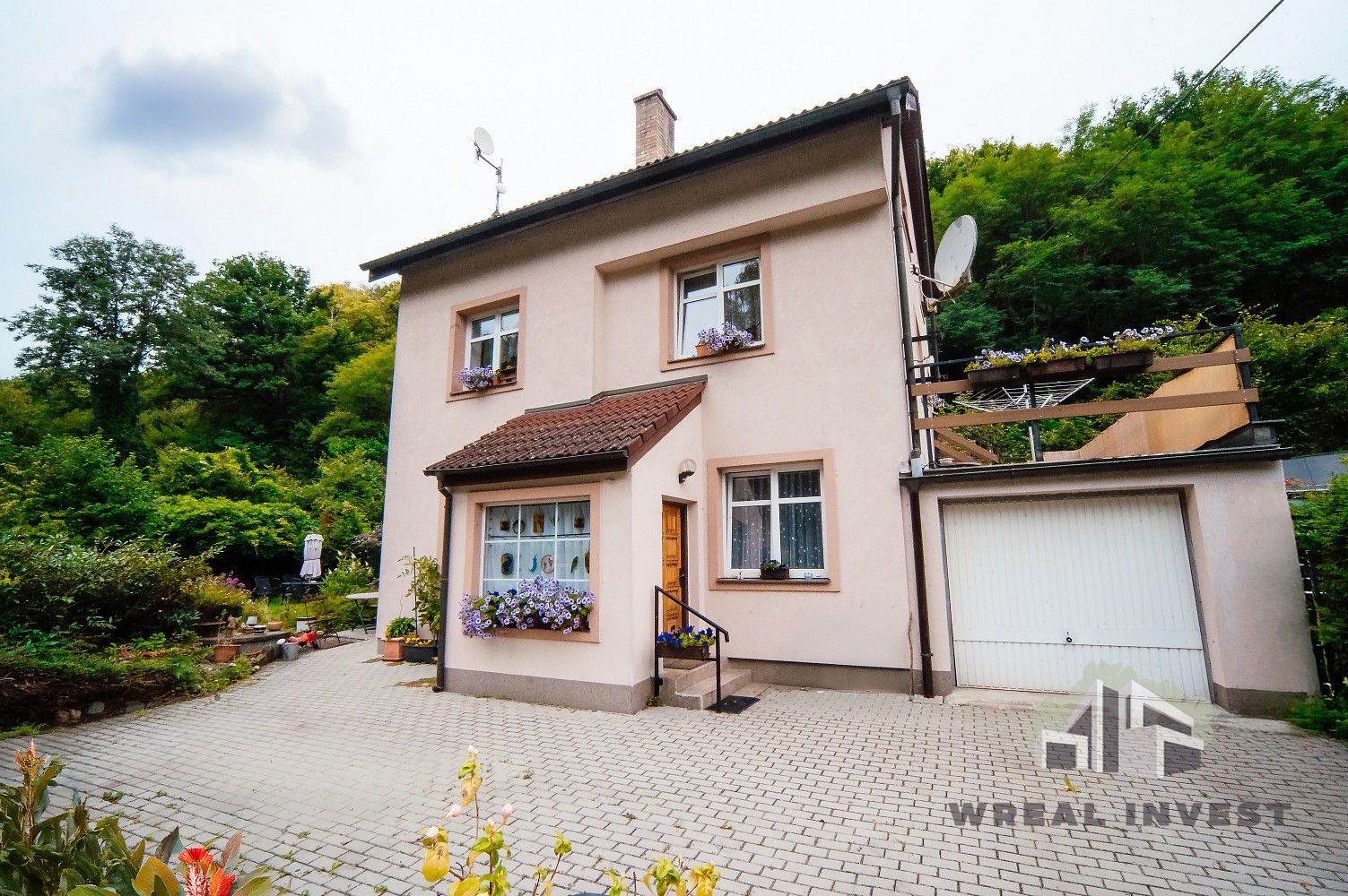 Rodinné domy, Měchenice, okres Praha-západ, Středočeský kraj, 203 m² - 2