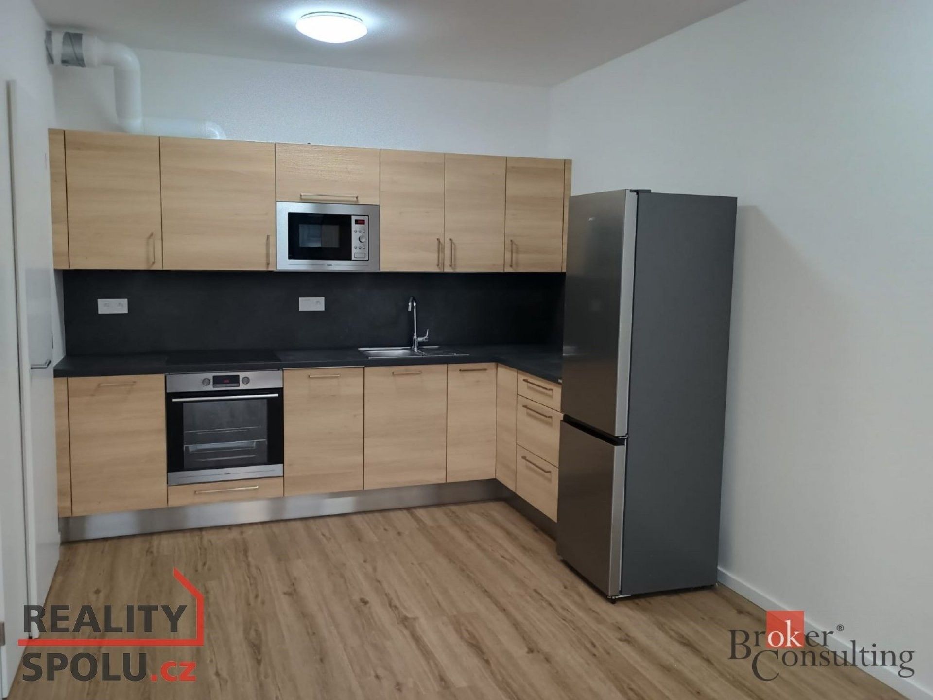 2+kk, Ke křížku,Kladno, 46 m²