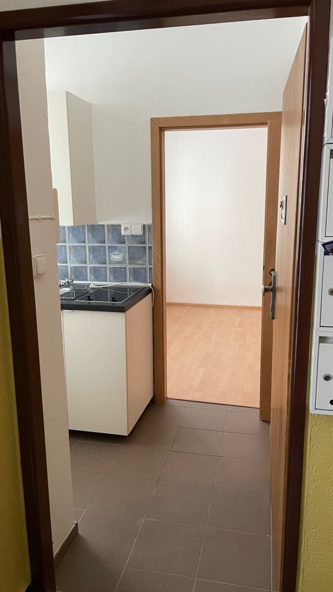 1+kk, Ostrovského, Praha - Smíchov, 24 m² - 1