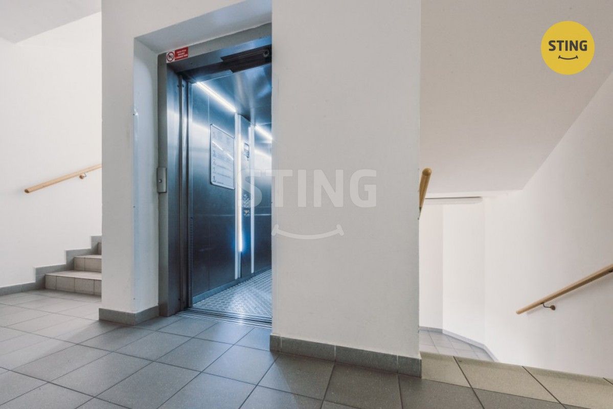 Prodej kancelář - třída Míru, Pardubice Zelené Předměstí, 65 m² - 5