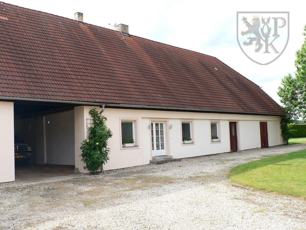 3+1, Míreč, Lom, 90 m²