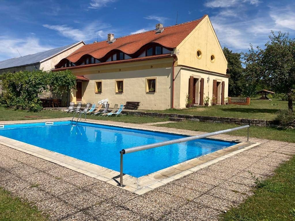 Chaty, Petkovy - Petkovy, Středočeský kraj - 1