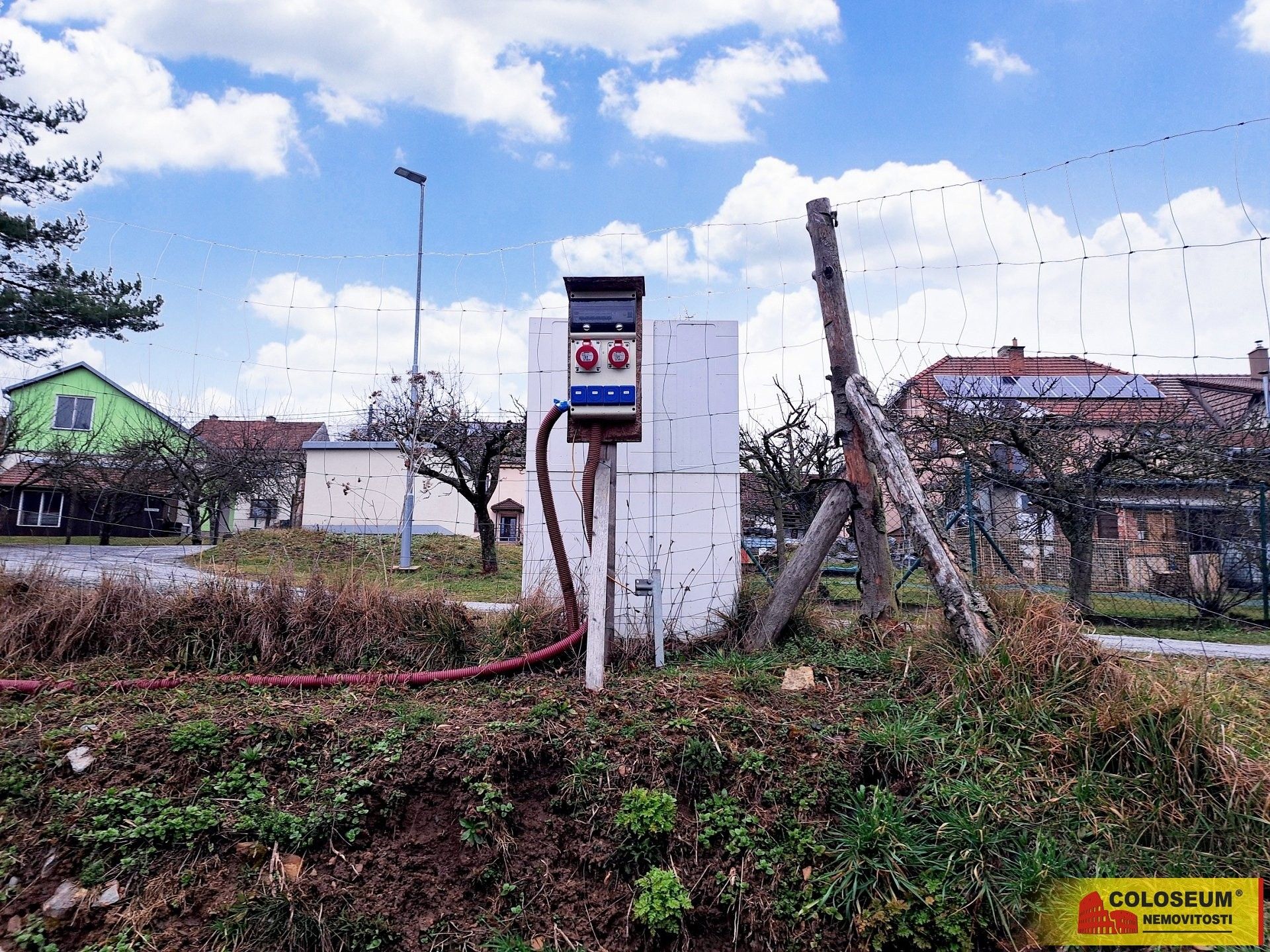 Prodej pozemek pro bydlení - Braníškov