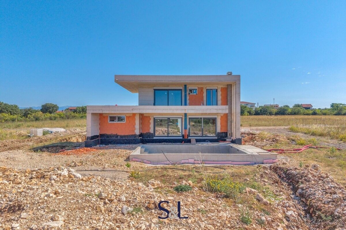 Rodinný dům · 987 66, Zahraničí - 4