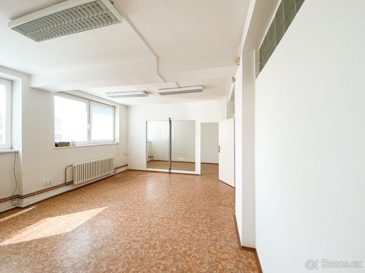 Pronájem kancelář - Brno, 615 00