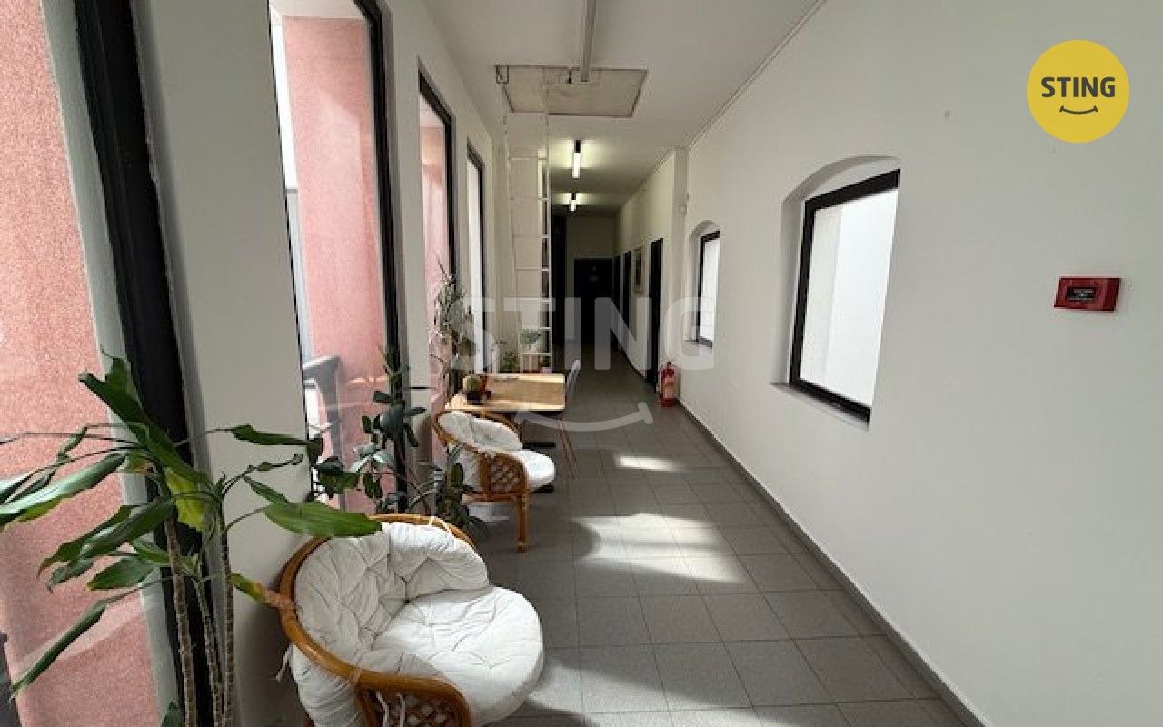 Pronájem kancelář - Zámecké nám., Frýdek-Místek, 30 m² - 5