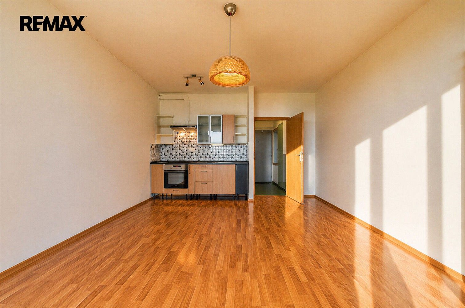Byt 1+kk · 31 m² · Praha - Záběhlice, okres Praha 10, Hlavní město Praha - 4