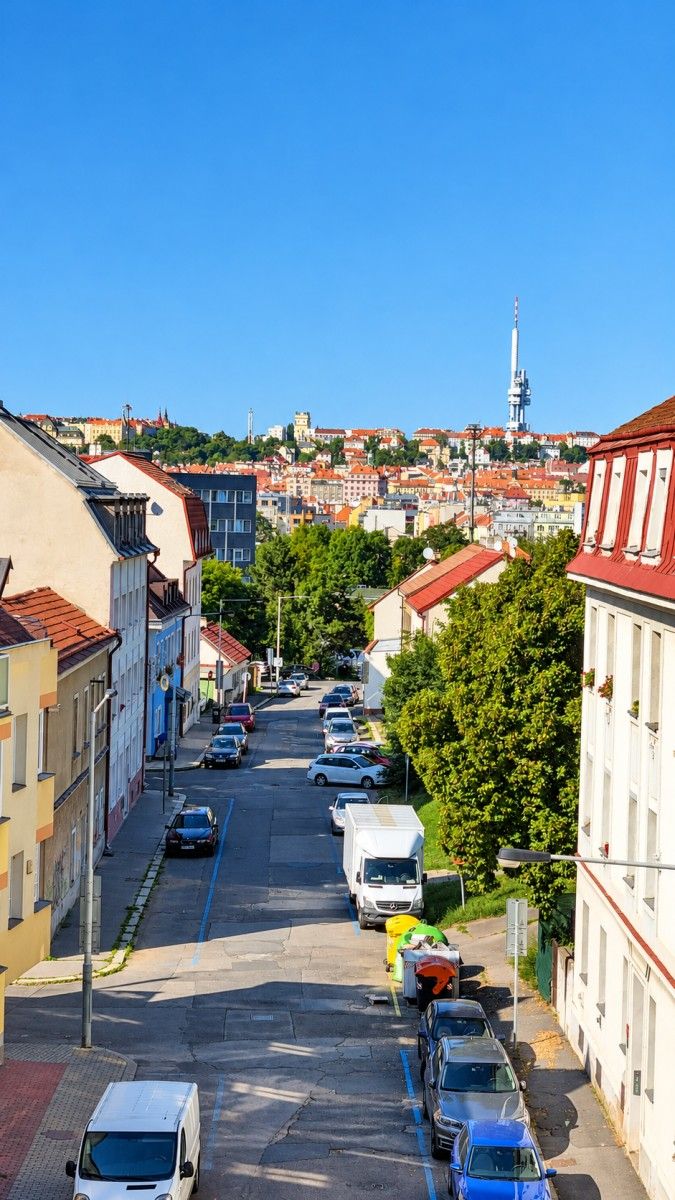 2+kk, Pod Stárkou, Praha - Michle, 40 m² - 1