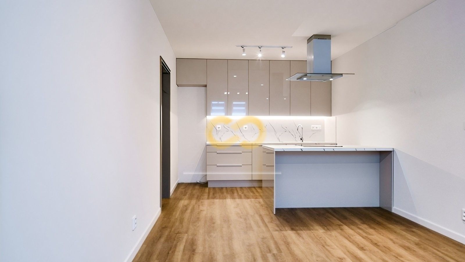 2+kk, Alšovo nám. 178, Písek, 66 m²