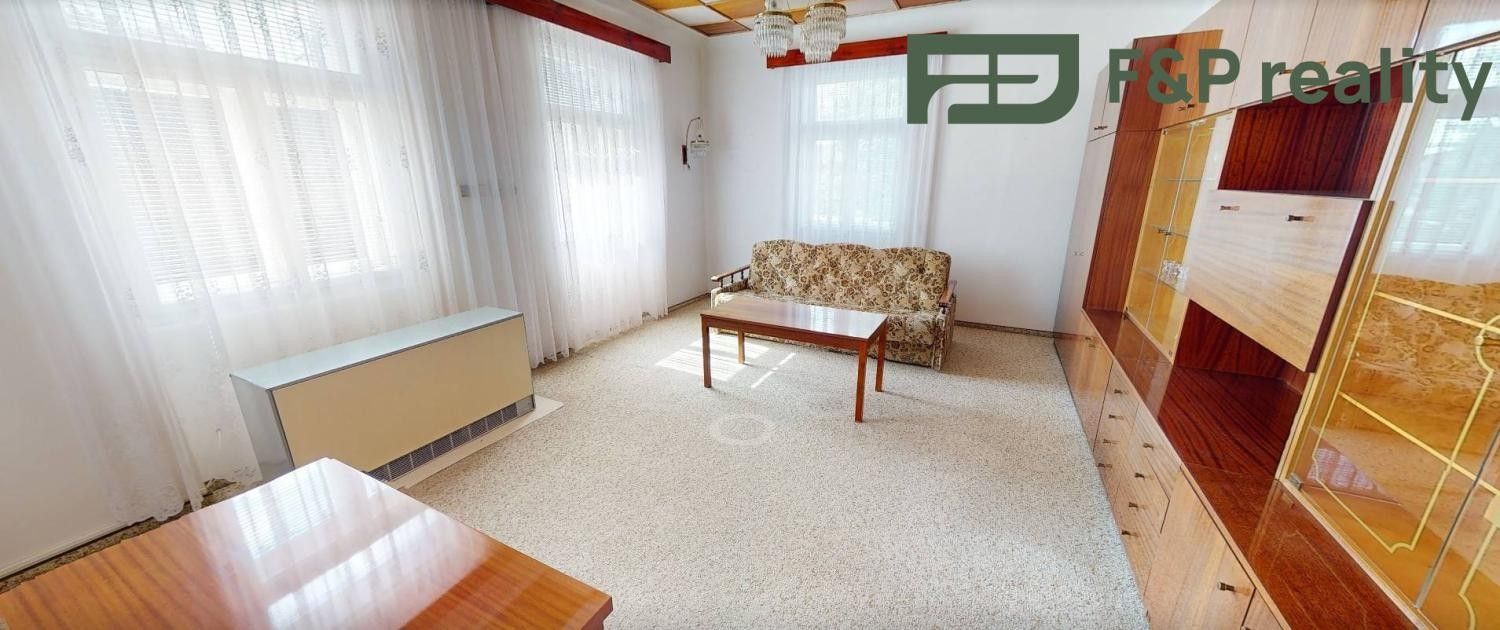 3+1, Maleč, 81 m² - 1
