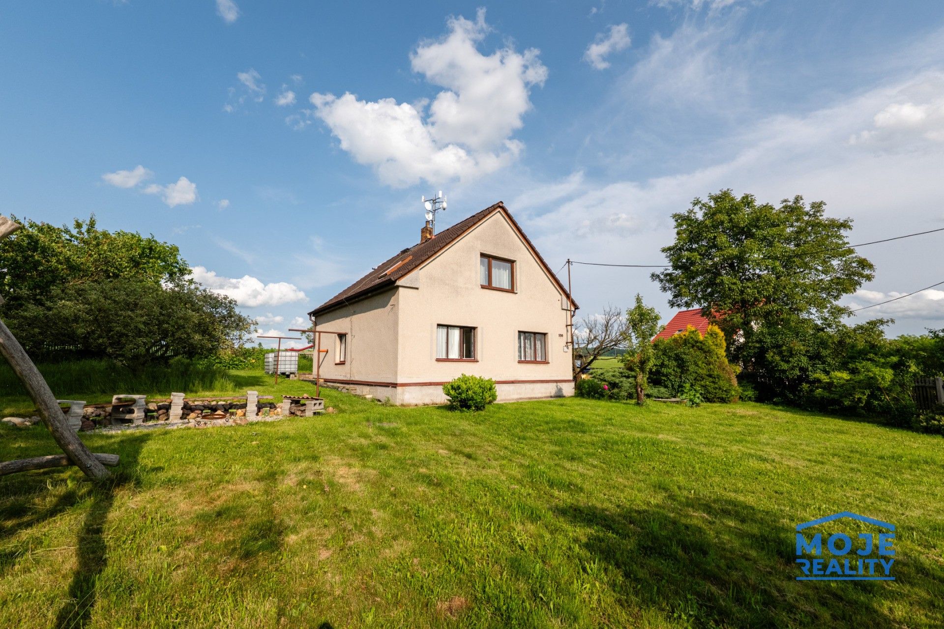 Rodinné domy, Stupno, Břasy, 92 m²