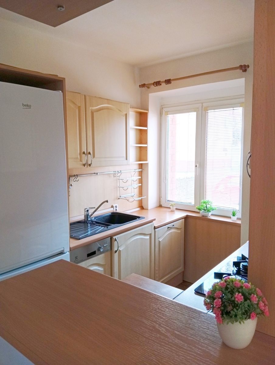 2+kk, Ve Struhách, Praha - Bubeneč, 50 m² - 1