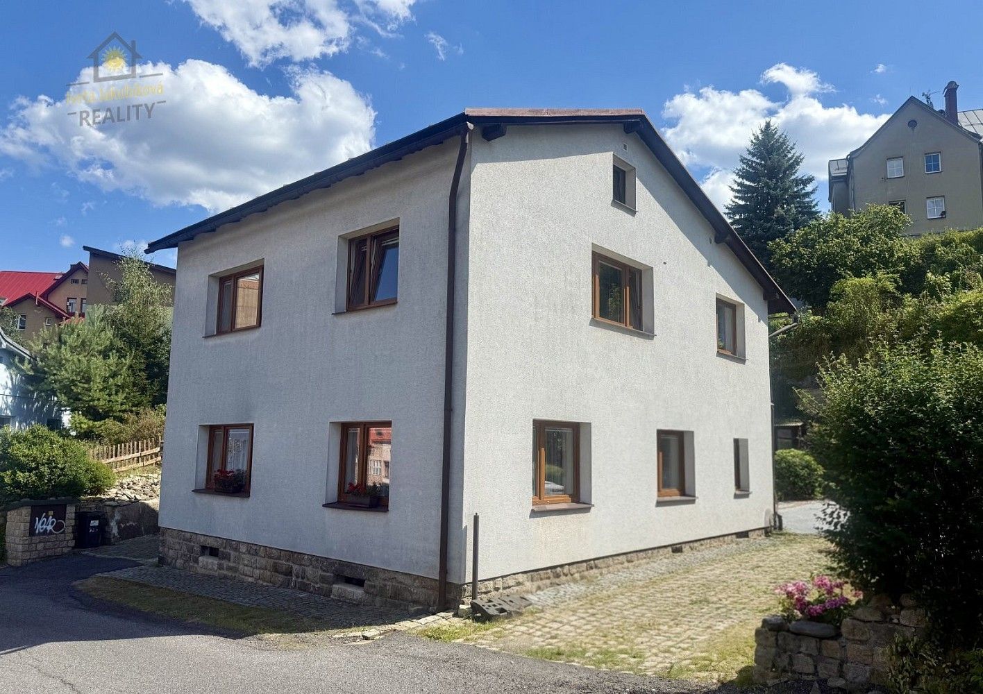 Rodinné domy, Tanvald - Šumburk nad Desnou, okres Jablonec nad Nisou, Liberecký kraj, 195 m² - 1