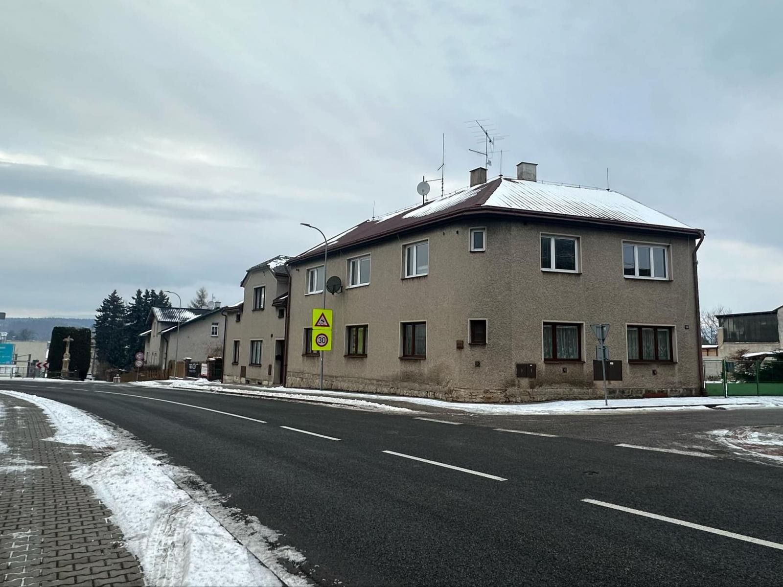 2+1, 17. listopadu, Červený Kostelec, 60 m²