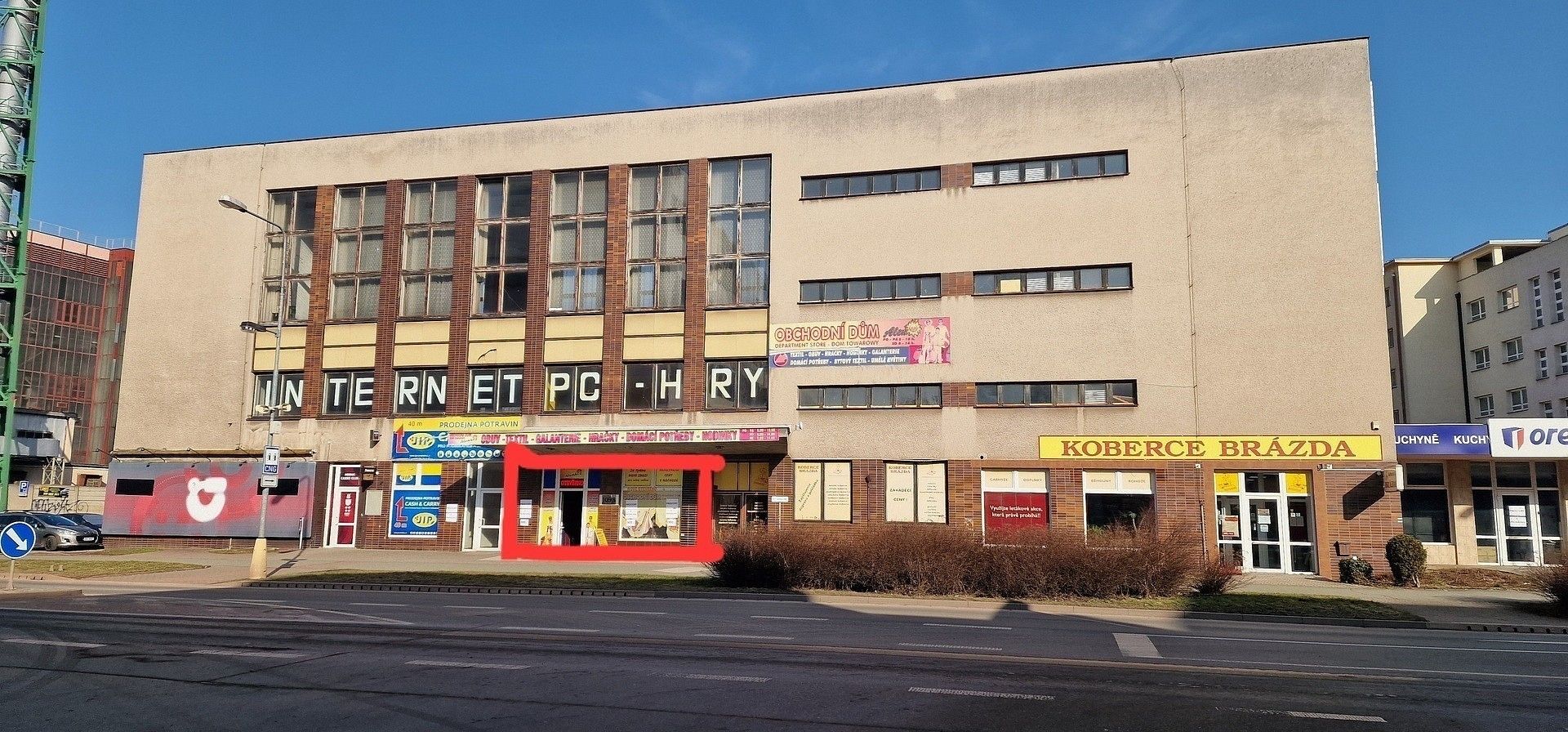 Obchodní prostory, Náchod, Královéhradecký kraj, 700 m²