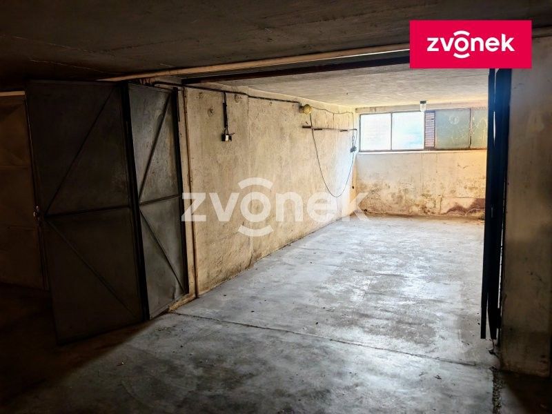 Pronájem garáž - U Náhonu, Zlín, 18 m²