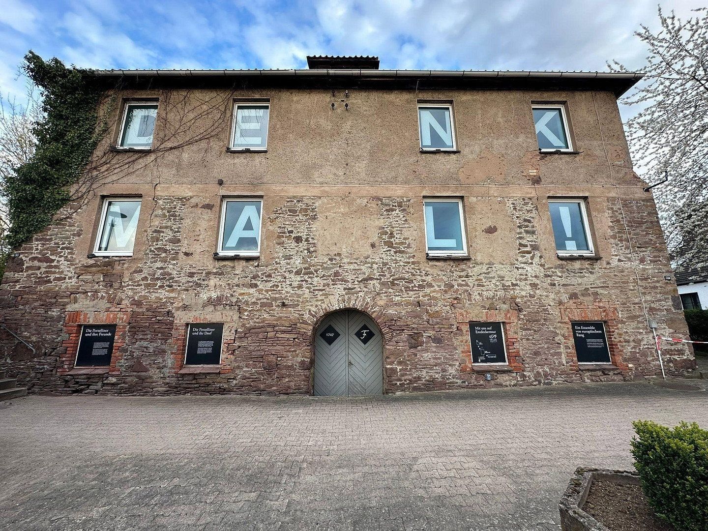 Rodinné domy, , Dolní Sasko, 1 320 m² - 1