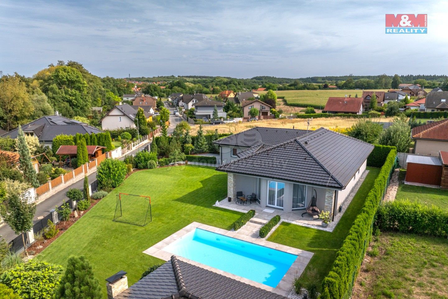 Prodej rodinný dům - Zlatá, 203 m² - 5