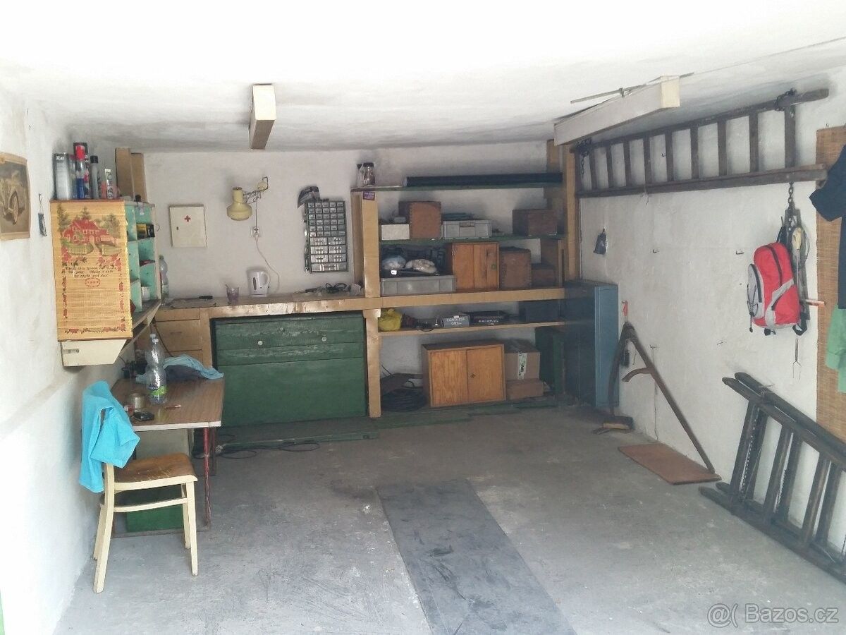 Pronájem garáž - Karviná, 733 01