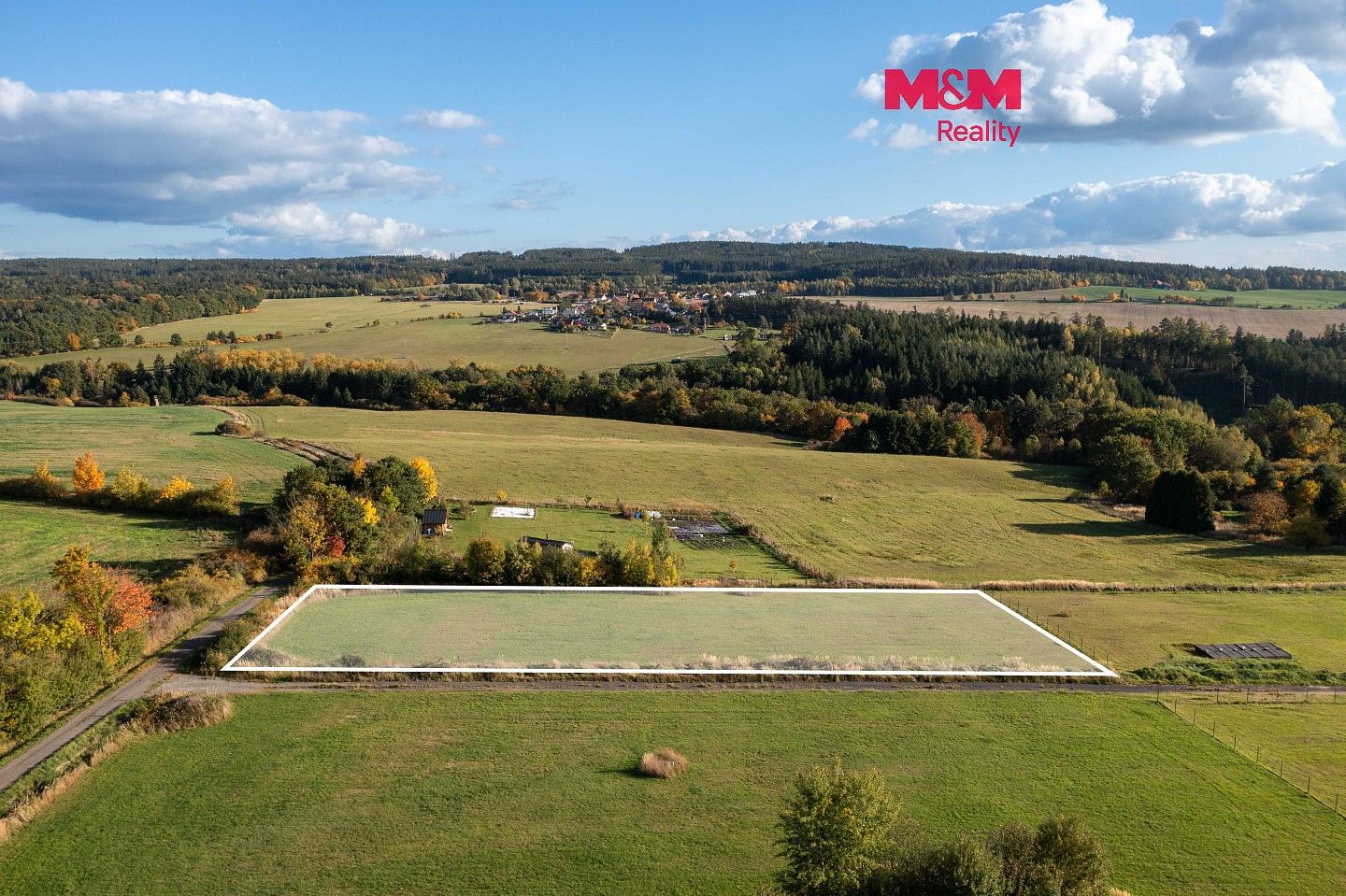Zahrada, 3 911 m²