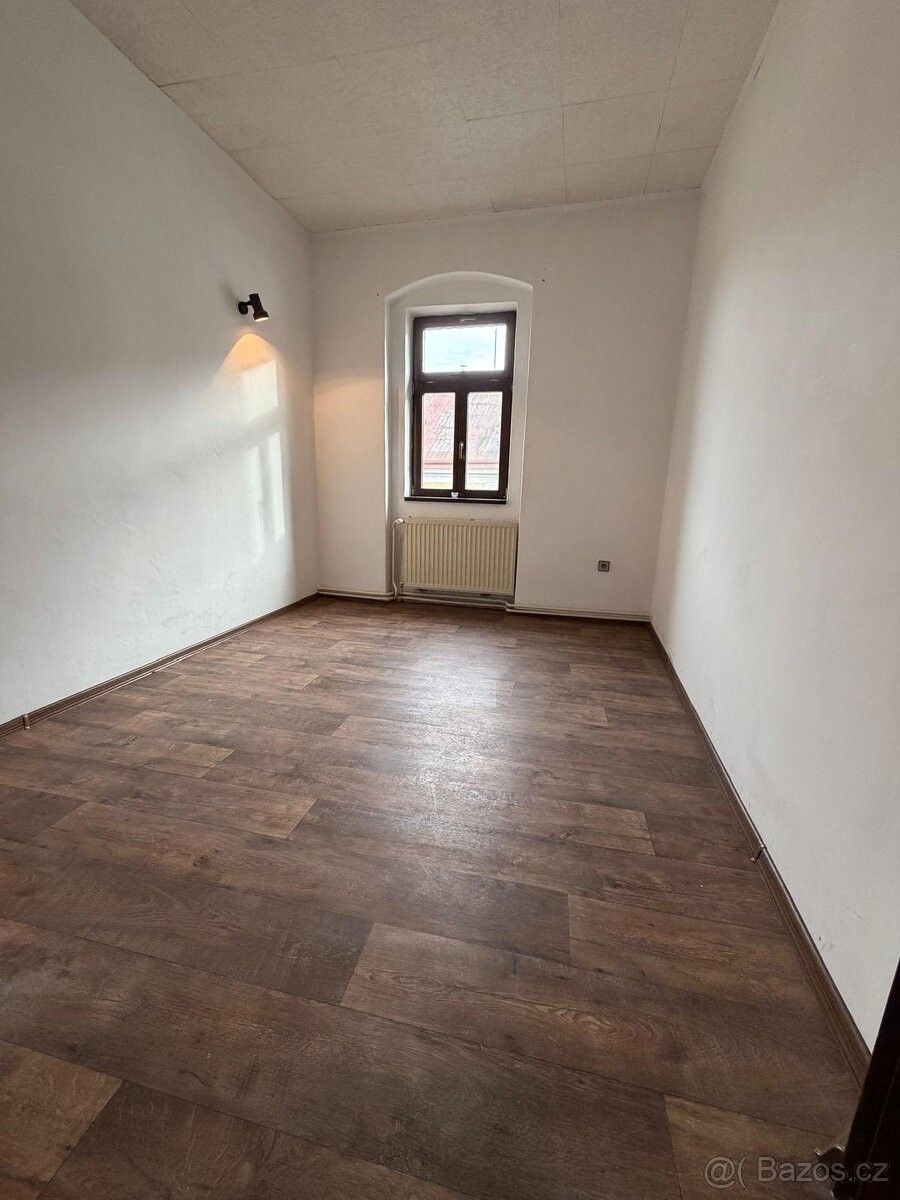 Kanceláře, Klášterec nad Ohří, 431 51 - 1