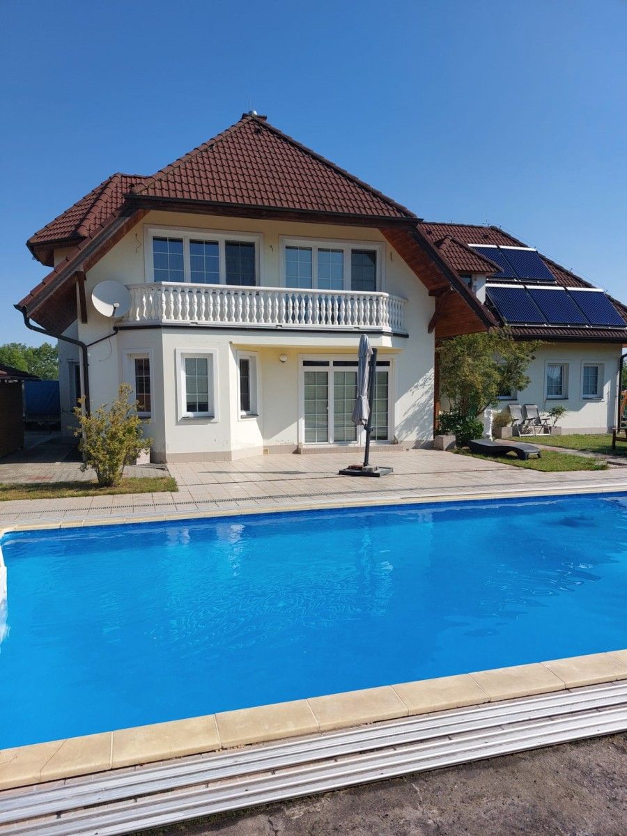 Rodinné domy, Popovičky - Chomutovice u Dobřejovic, Středočeský kraj, 340 m² - 1